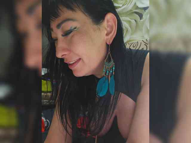 xxxDirtyBitchxxx webcam