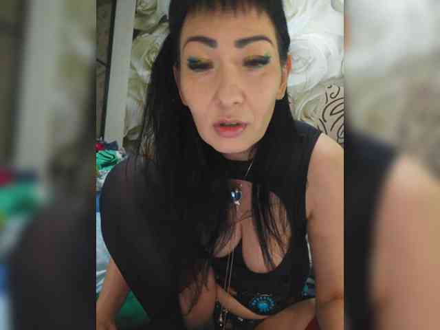 xxxDirtyBitchxxx webcam