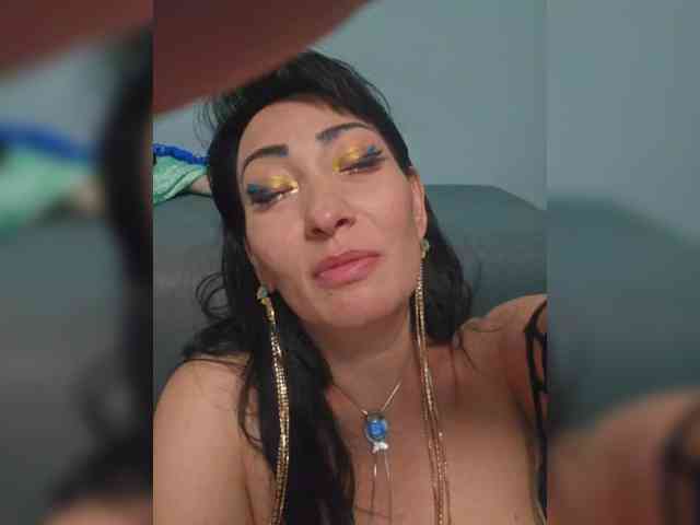 xxxDirtyBitchxxx webcam