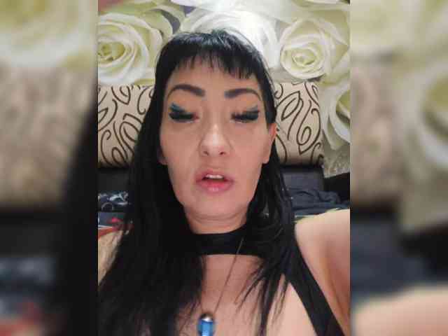 xxxDirtyBitchxxx webcam