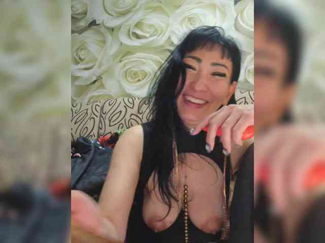 xxxDirtyBitchxxx webcam