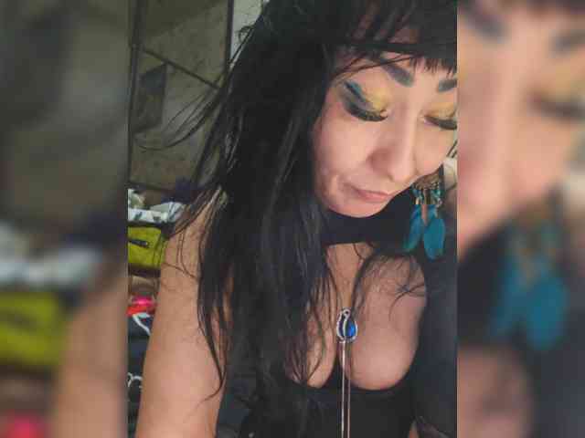 xxxDirtyBitchxxx webcam