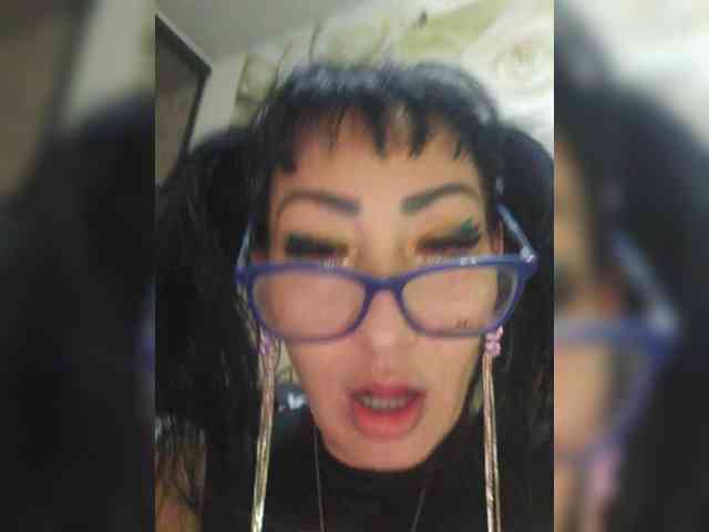 xxxDirtyBitchxxx webcam