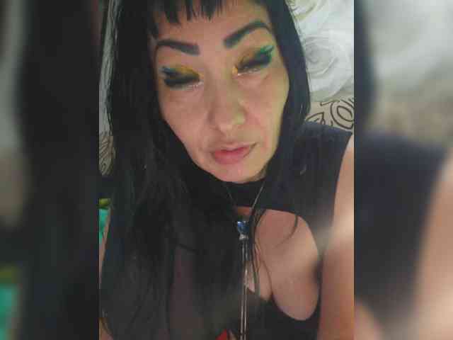 xxxDirtyBitchxxx webcam