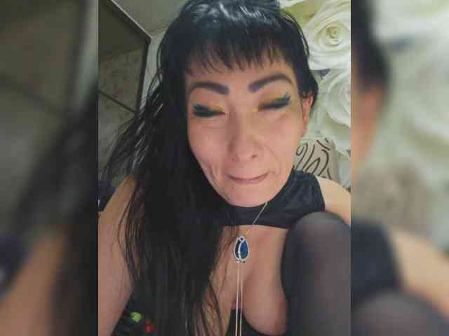 xxxDirtyBitchxxx webcam