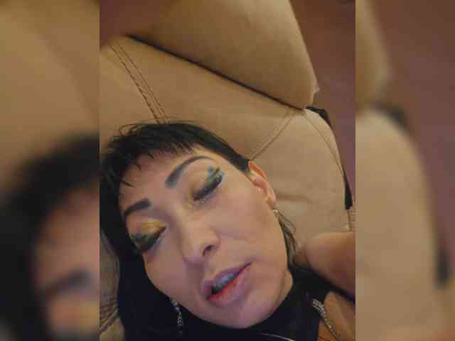 xxxDirtyBitchxxx webcam