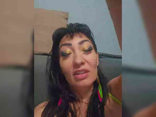 xxxDirtyBitchxxx webcam