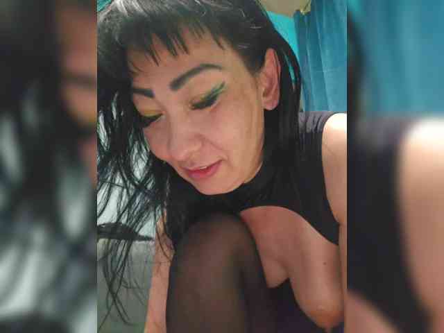 xxxDirtyBitchxxx webcam