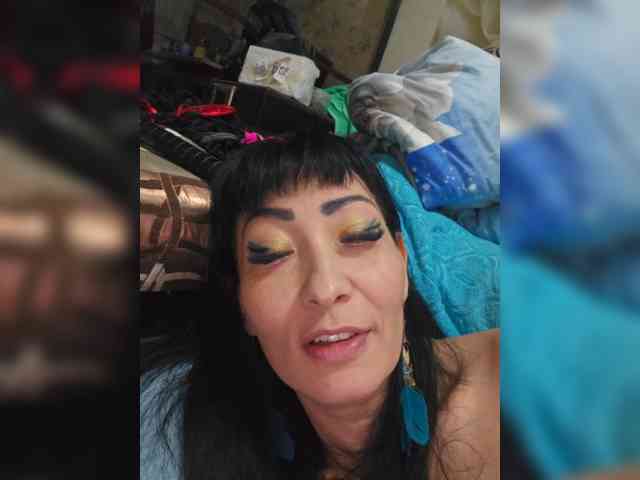 xxxDirtyBitchxxx webcam