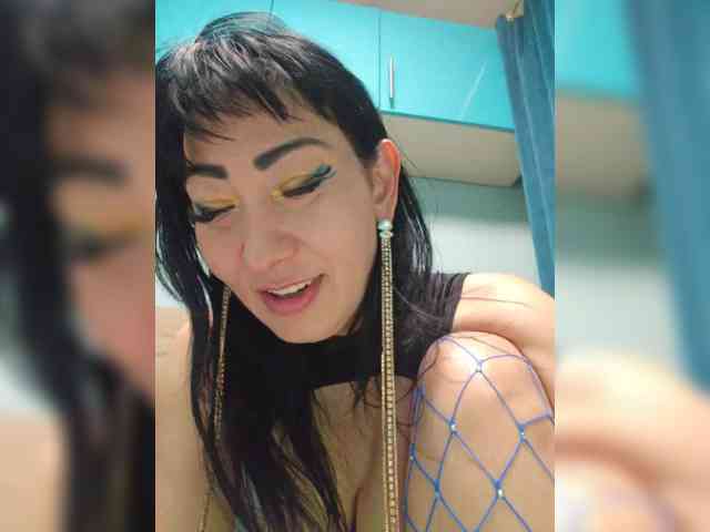 xxxDirtyBitchxxx webcam