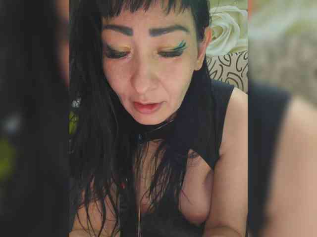 xxxDirtyBitchxxx webcam