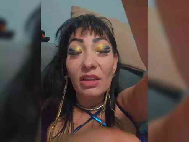xxxDirtyBitchxxx webcam