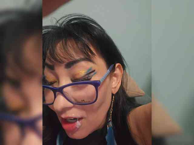 xxxDirtyBitchxxx webcam