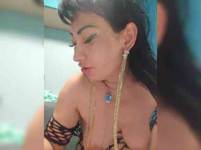 xxxDirtyBitchxxx webcam