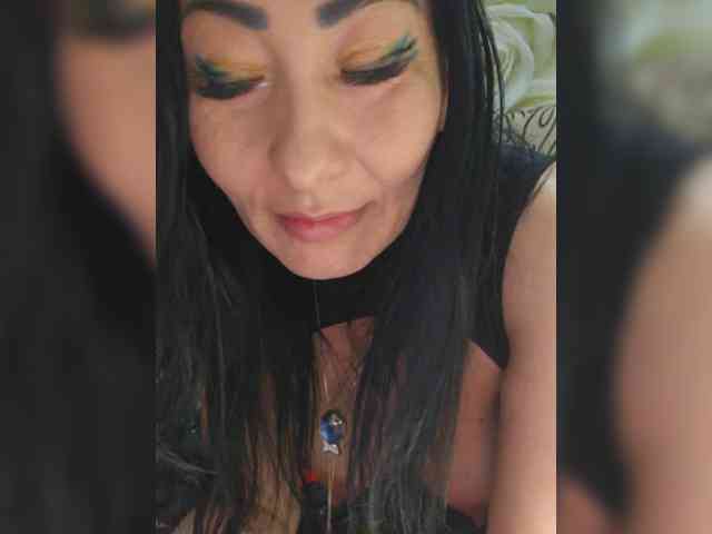 xxxDirtyBitchxxx webcam