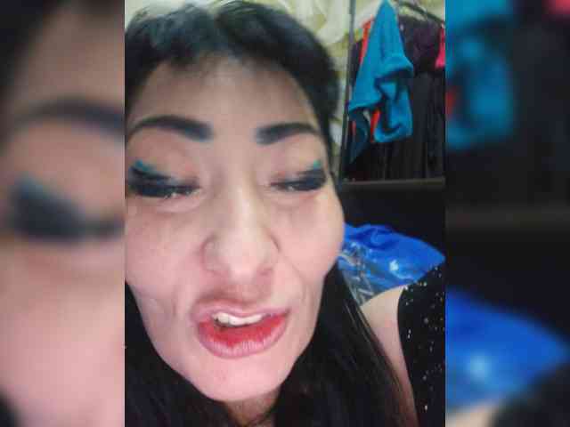 xxxDirtyBitchxxx webcam