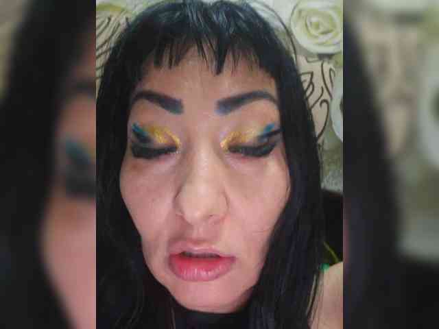 xxxDirtyBitchxxx webcam