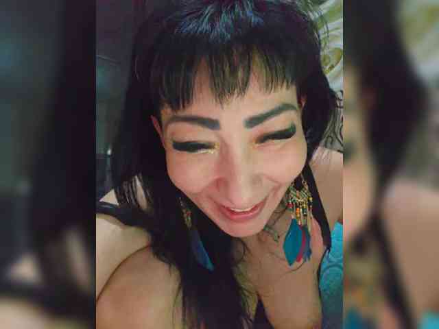 xxxDirtyBitchxxx webcam