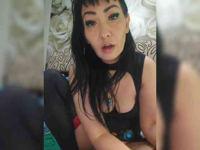 xxxDirtyBitchxxx webcam