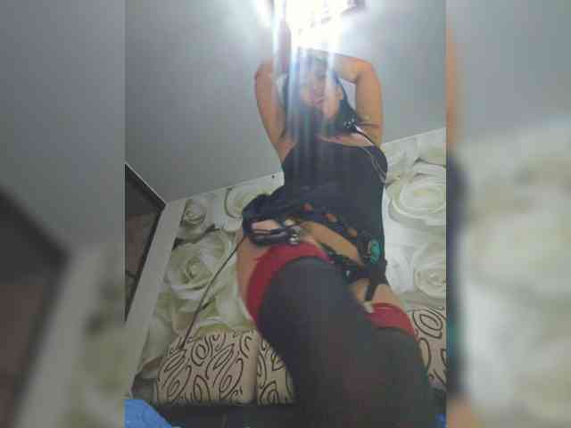 xxxDirtyBitchxxx webcam