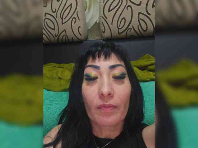 xxxDirtyBitchxxx webcam