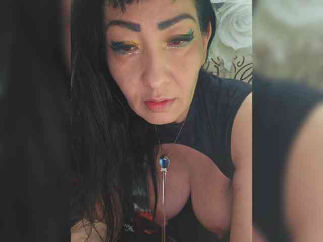 xxxDirtyBitchxxx webcam