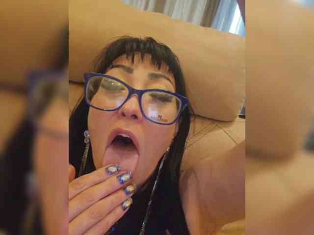 xxxDirtyBitchxxx webcam