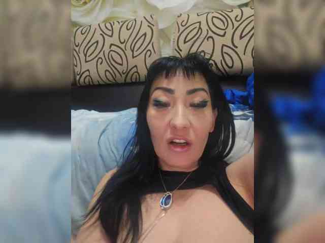 xxxDirtyBitchxxx webcam