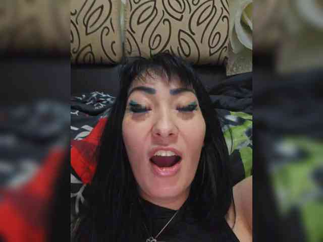 xxxDirtyBitchxxx webcam