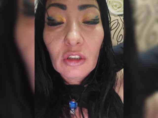 xxxDirtyBitchxxx webcam