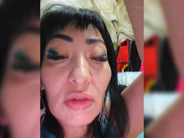 xxxDirtyBitchxxx webcam