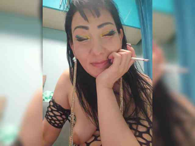 xxxDirtyBitchxxx webcam