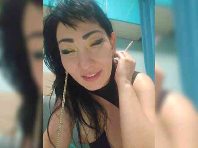 xxxDirtyBitchxxx webcam