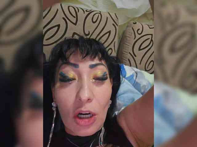 xxxDirtyBitchxxx webcam