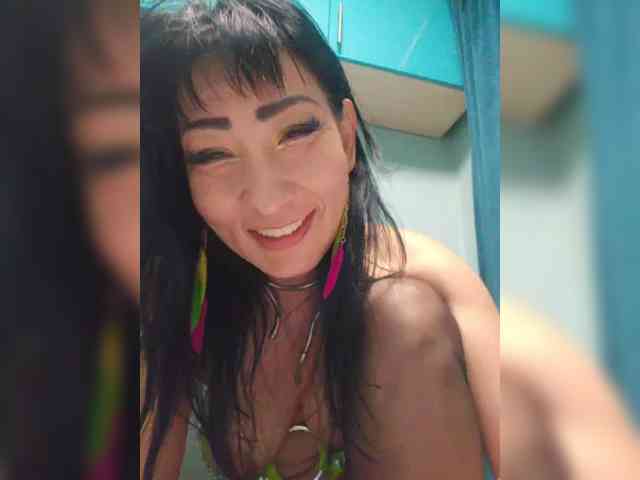 xxxDirtyBitchxxx webcam