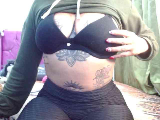 ChanellTattoo webcam