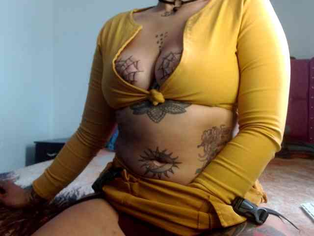 ChanellTattoo webcam