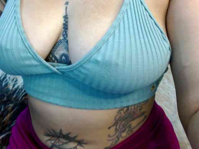 ChanellTattoo webcam