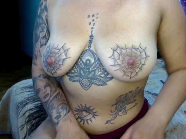 ChanellTattoo webcam