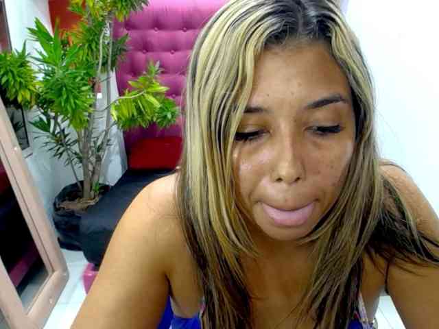Donat3lla webcam