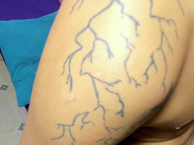 Kloe-sex-hot's BongaCams profile