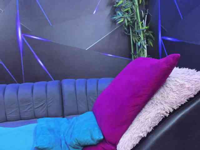 Kloe-sex-hot webcam