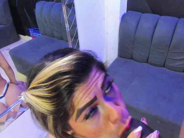 webcam voyeur Kloe-sex-hot