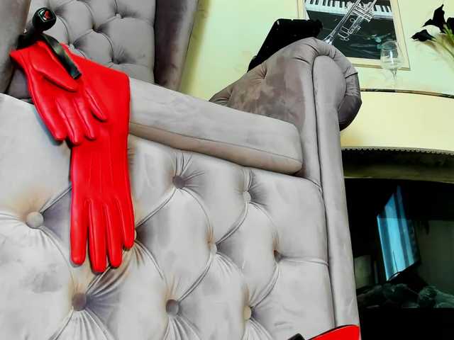 LadyLeather