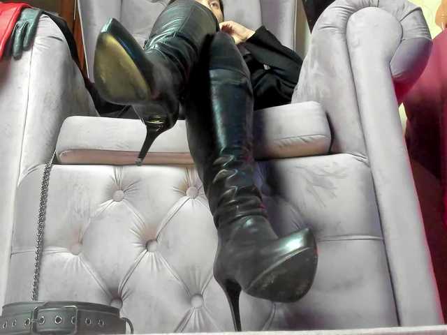 LadyLeather