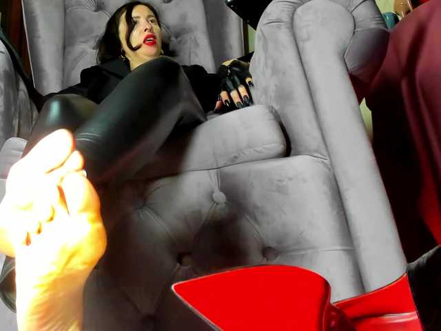 LadyLeather