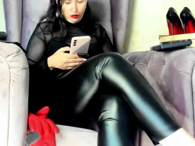 Модель: LadyLeather