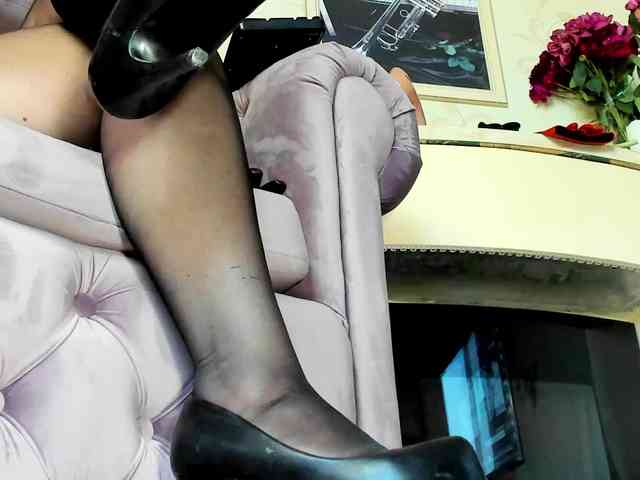 MistressLilla Live Webcam on BongaCams MistressLilla Live Webcam on BongaCams