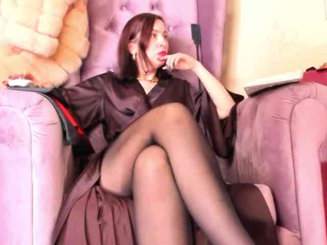 LadyLeather webcam