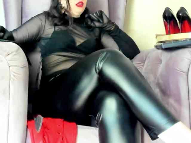 Модель: LadyLeather